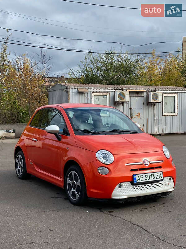 Хетчбек Fiat 500e 2015 в Кривому Розі фото 2 Хетчбек Fiat 500e 2015 в Кривому Розі