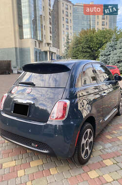 Хетчбек Fiat 500e 2016 в  фото 9 Хетчбек Fiat 500e 2016 в