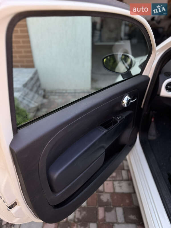 Хэтчбек Fiat 500e 2015 в Одессе фото 10 Хэтчбек Fiat 500e 2015 в Одессе