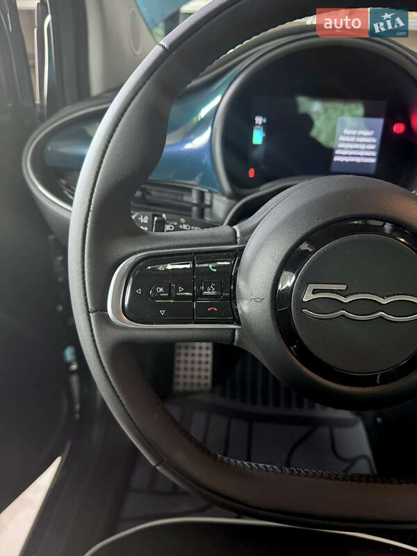 Хетчбек Fiat 500e 2023 в Луцьку