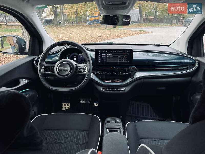 Хетчбек Fiat 500e 2023 в Луцьку