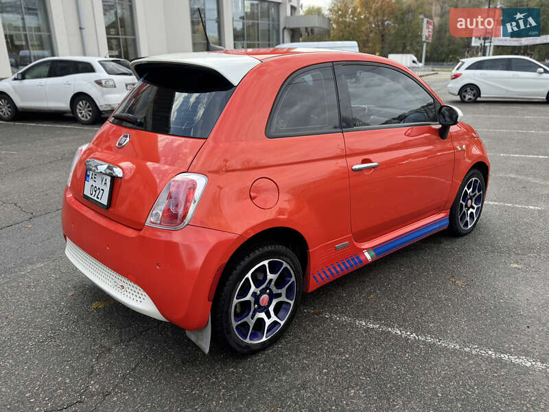 Хетчбек Fiat 500e 2015 в Дніпрі