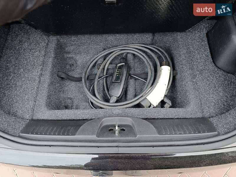 Хэтчбек Fiat 500e 2015 в Ровно