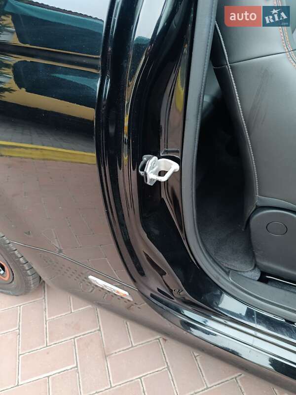 Хэтчбек Fiat 500e 2015 в Ровно