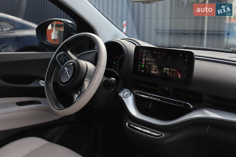 Хетчбек Fiat 500e 2020 в Києві фото 16 Хетчбек Fiat 500e 2020 в Києві