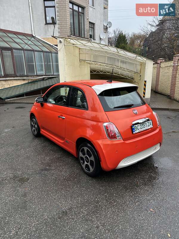 Хэтчбек Fiat 500e 2016 в Киеве фото 5 Хэтчбек Fiat 500e 2016 в Киеве