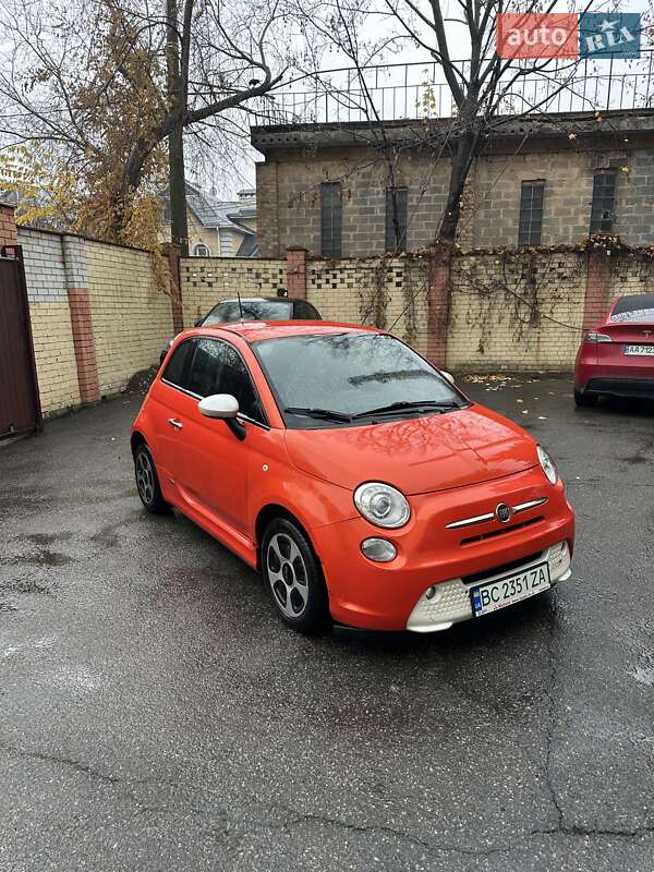 Fiat 500e 2016 Fiat 500e 2016