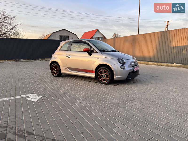 Хетчбек Fiat 500e 2015 в Черкасах фото 2 Хетчбек Fiat 500e 2015 в Черкасах