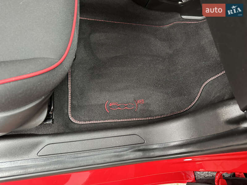 Хэтчбек Fiat 500e 2022 в Дубно