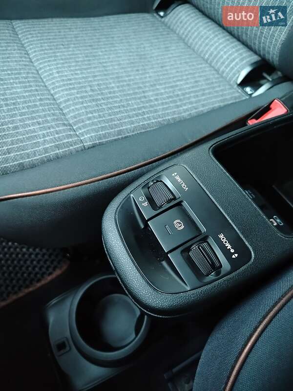 Хетчбек Fiat 500e 2021 в Львові фото 4 Хетчбек Fiat 500e 2021 в Львові