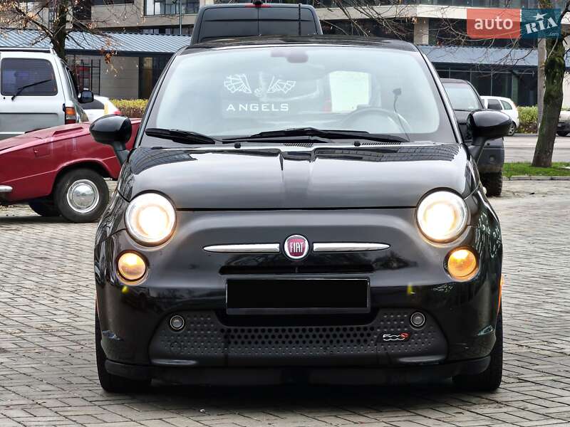 Хетчбек Fiat 500e 2016 в Дніпрі