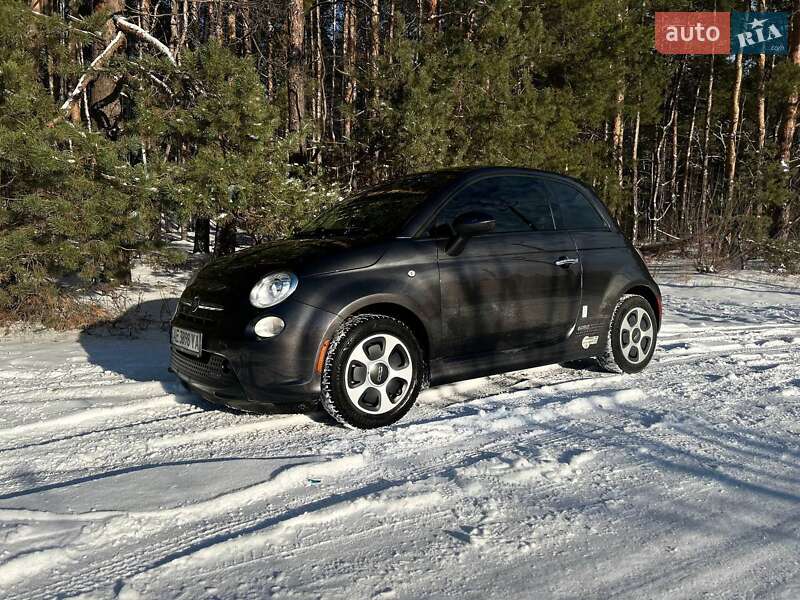 Хетчбек Fiat 500e 2016 в Дніпрі