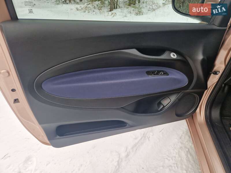 Хэтчбек Fiat 500e 2021 в Бородянке