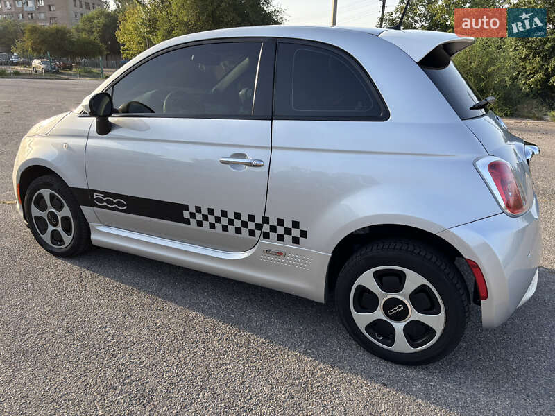 Хэтчбек Fiat 500e 2014 в Запорожье