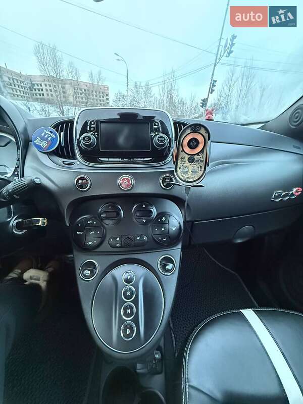 Хетчбек Fiat 500e 2016 в Києві
