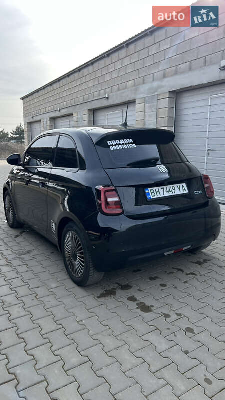 Хэтчбек Fiat 500e 2021 в Черноморске