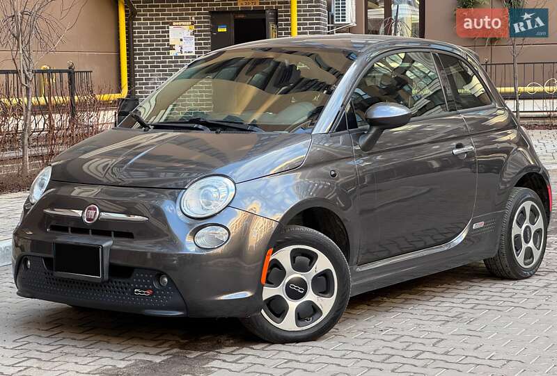 Хетчбек Fiat 500e 2015 в Києві
