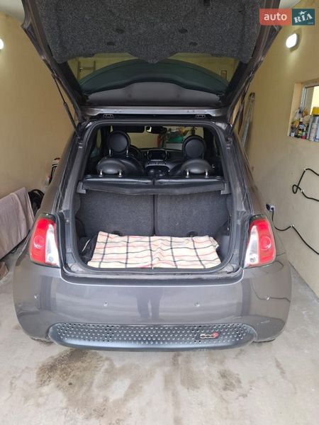 Хетчбек Fiat 500e 2016 в Києві