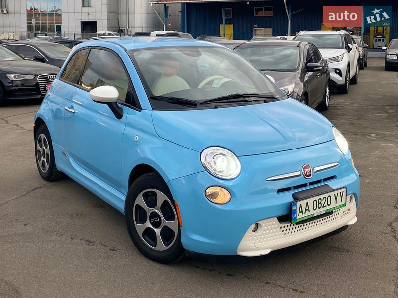 Хетчбек Fiat 500e 2015 в Києві