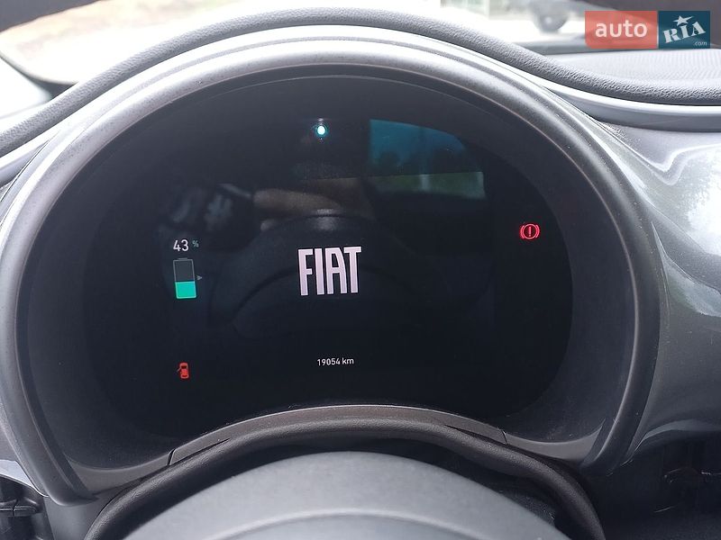 Хэтчбек Fiat 500e 2021 в Львове