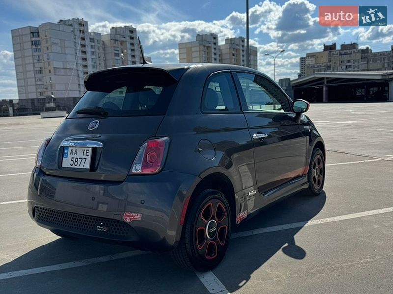Хэтчбек Fiat 500e 2017 в Киеве