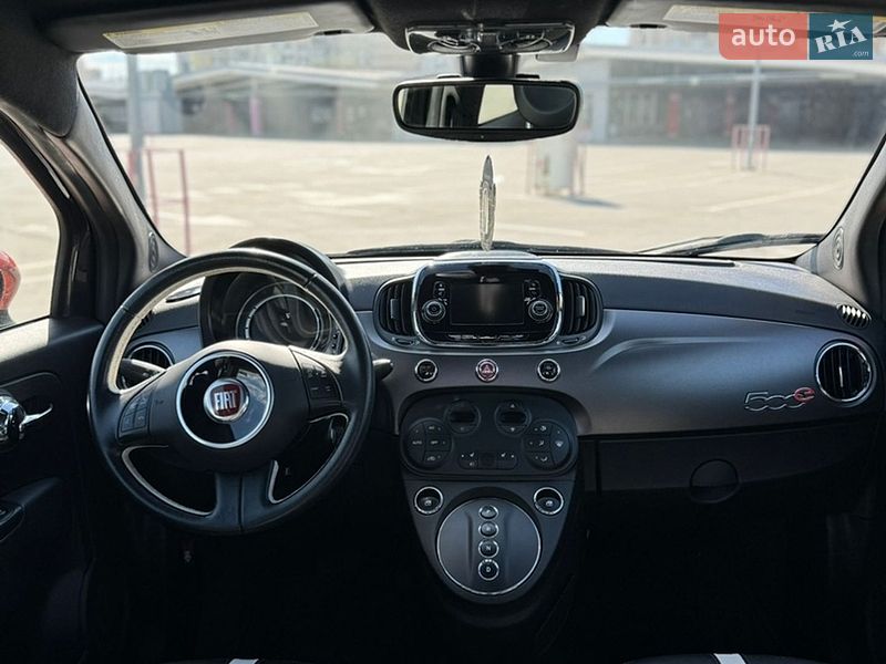 Хэтчбек Fiat 500e 2017 в Киеве