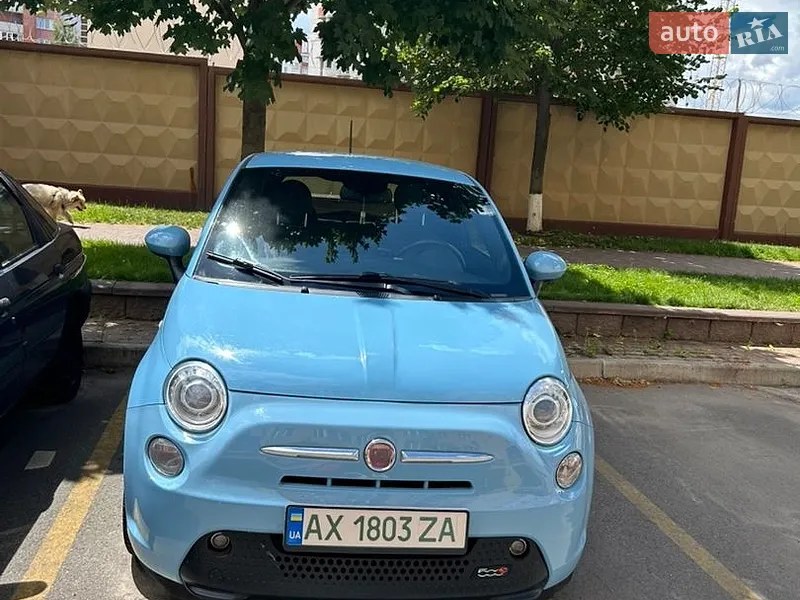 Fiat 500e 2014