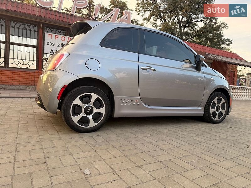 Хэтчбек Fiat 500e 2016 в Запорожье фото 7 Хэтчбек Fiat 500e 2016 в Запорожье