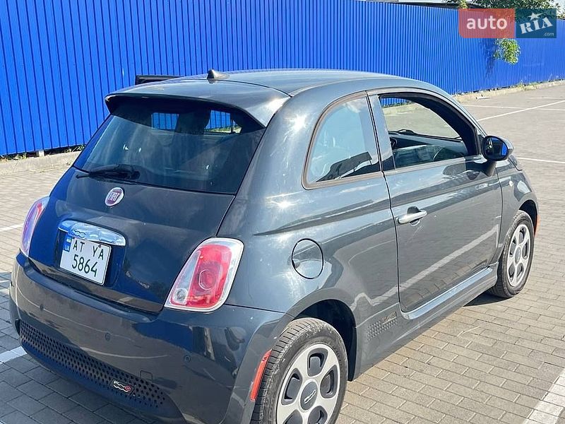 Хэтчбек Fiat 500e 2016 в Калуше