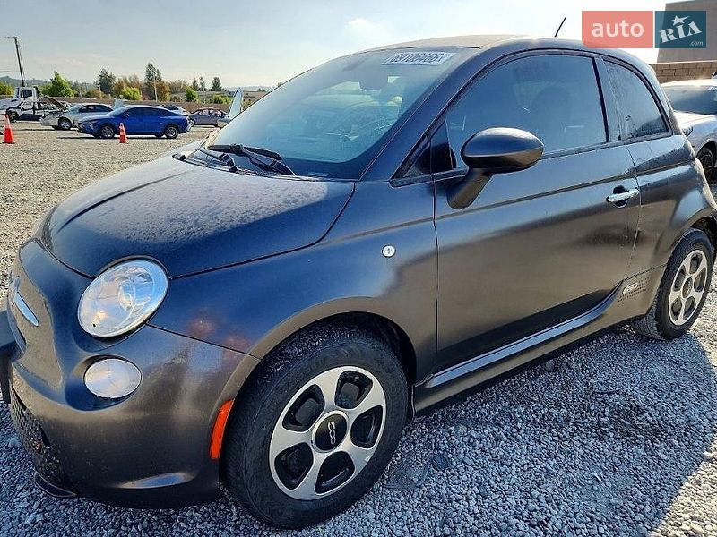 Хэтчбек Fiat 500e 2018 в Львове