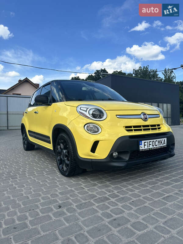 Хэтчбек Fiat 500L 2015 в Львове