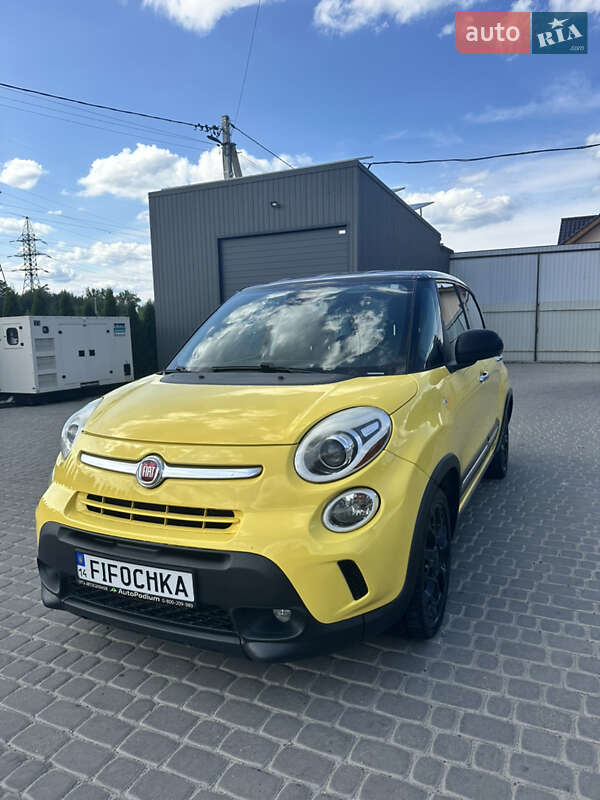 Хэтчбек Fiat 500L 2015 в Львове