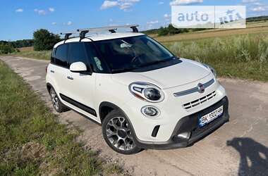 Хэтчбек Fiat 500L 2013 в Вараше