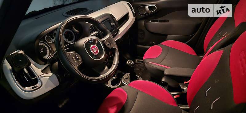 Хетчбек Fiat 500L 2015 в Чернівцях