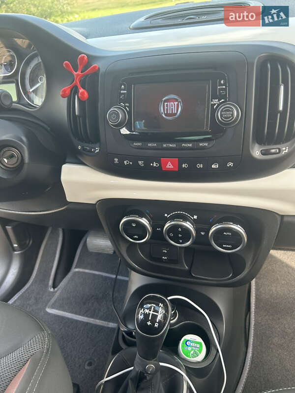 Хэтчбек Fiat 500L 2013 в Львове