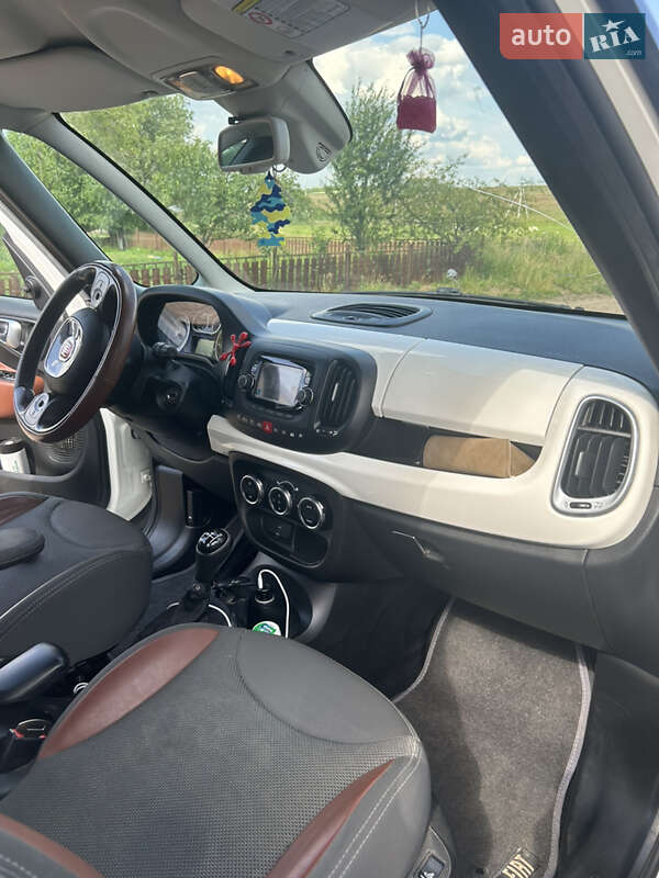 Хэтчбек Fiat 500L 2013 в Львове
