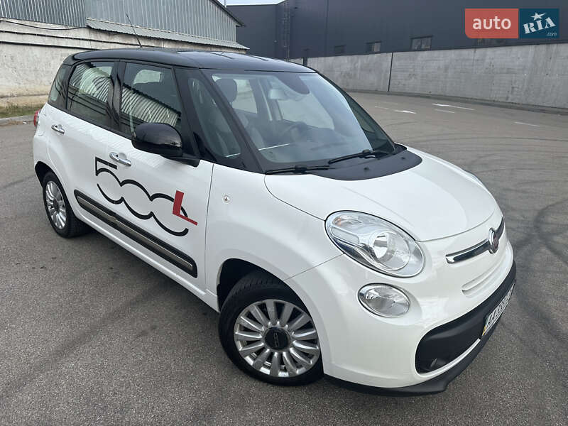 Хэтчбек Fiat 500L 2013 в 