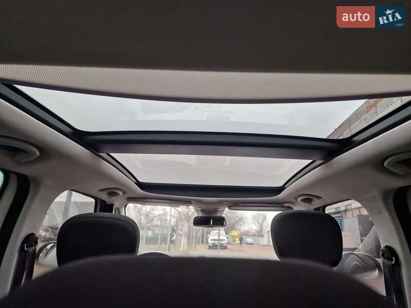 Хэтчбек Fiat 500L 2015 в Киеве фото 3 Хэтчбек Fiat 500L 2015 в Киеве