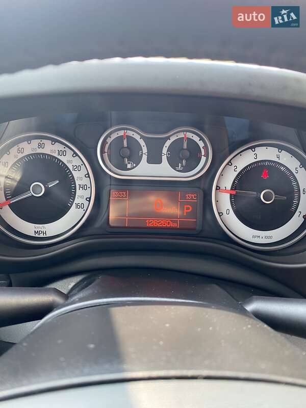 Хетчбек Fiat 500L 2013 в Києві