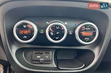 Хетчбек Fiat 500L 2013 в 