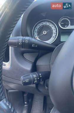 Хэтчбек Fiat 500L 2013 в 