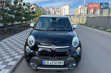 Хэтчбек Fiat 500L 2013 в 