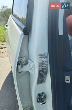 Хэтчбек Fiat 500L 2013 в 