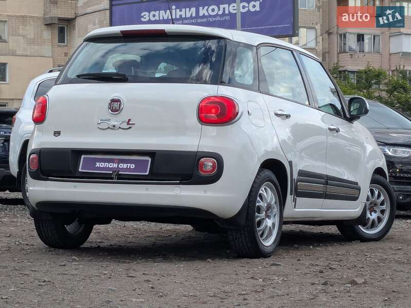 Хэтчбек Fiat 500L 2015 в Киеве