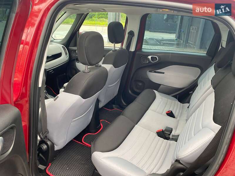 Хэтчбек Fiat 500L 2014 в Львове