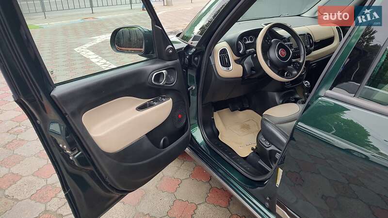 Хэтчбек Fiat 500L 2016 в Львове