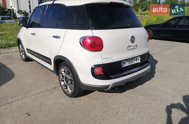 Хэтчбек Fiat 500L 2013 в 