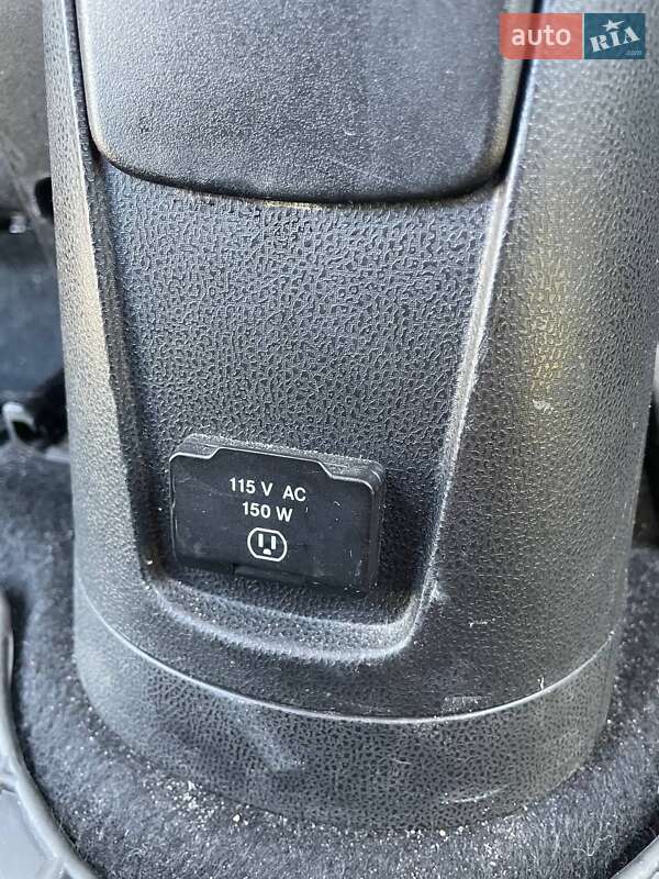 Хетчбек Fiat 500L 2013 в Вараші