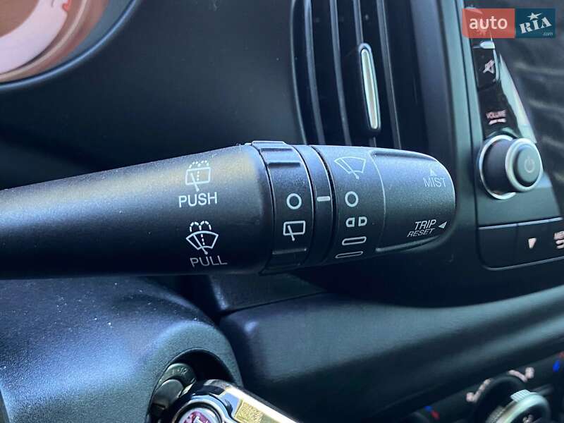 Хетчбек Fiat 500L 2013 в Києві