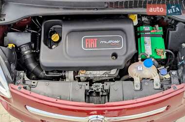 Хэтчбек Fiat 500L 2015 в 